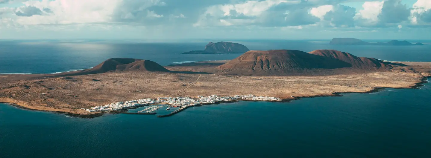 La Graciosa Day Trip from Lanzarote Ferry & Catamaran Guide hero